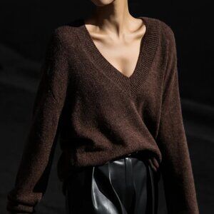 The Frankie Shop Brown V-Neck Sweater